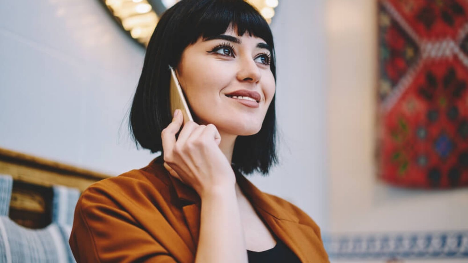 7 Hacks To Ace Grown Out Bangs
