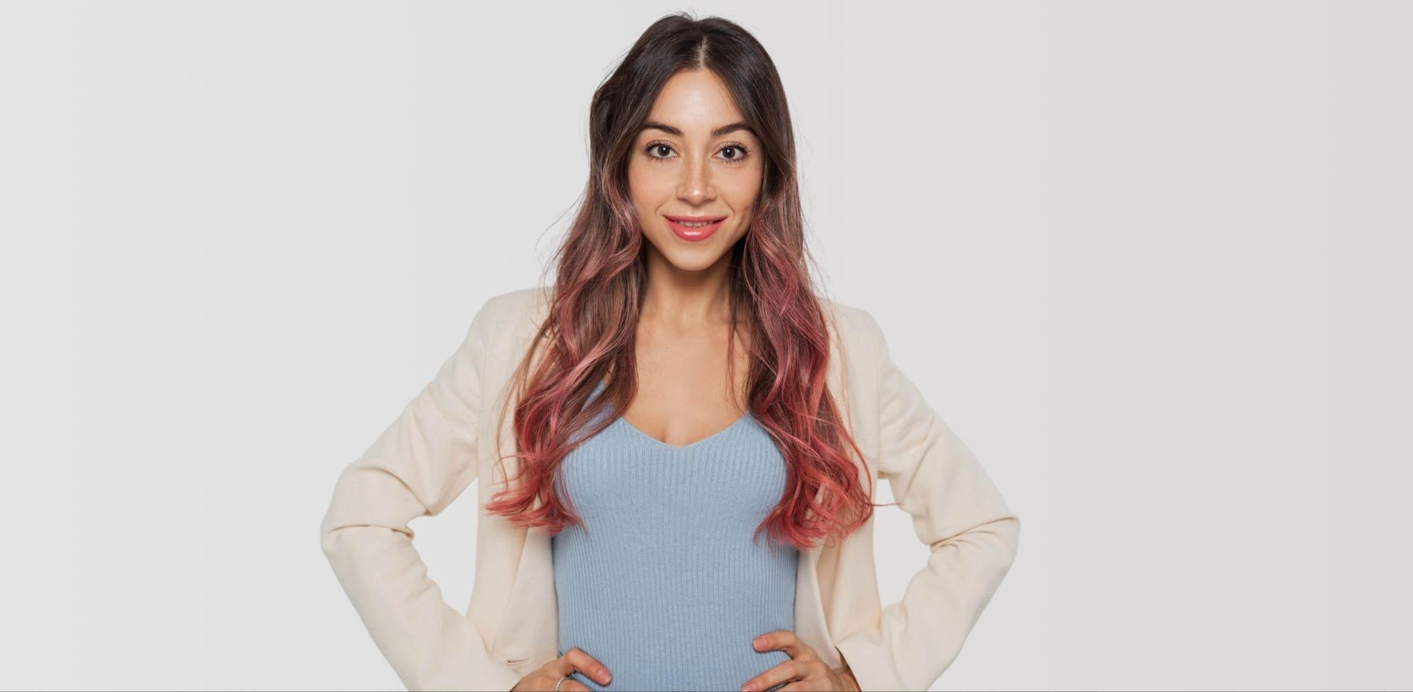 Coloured Hair Strands in India: Best Styles & Where to Buy