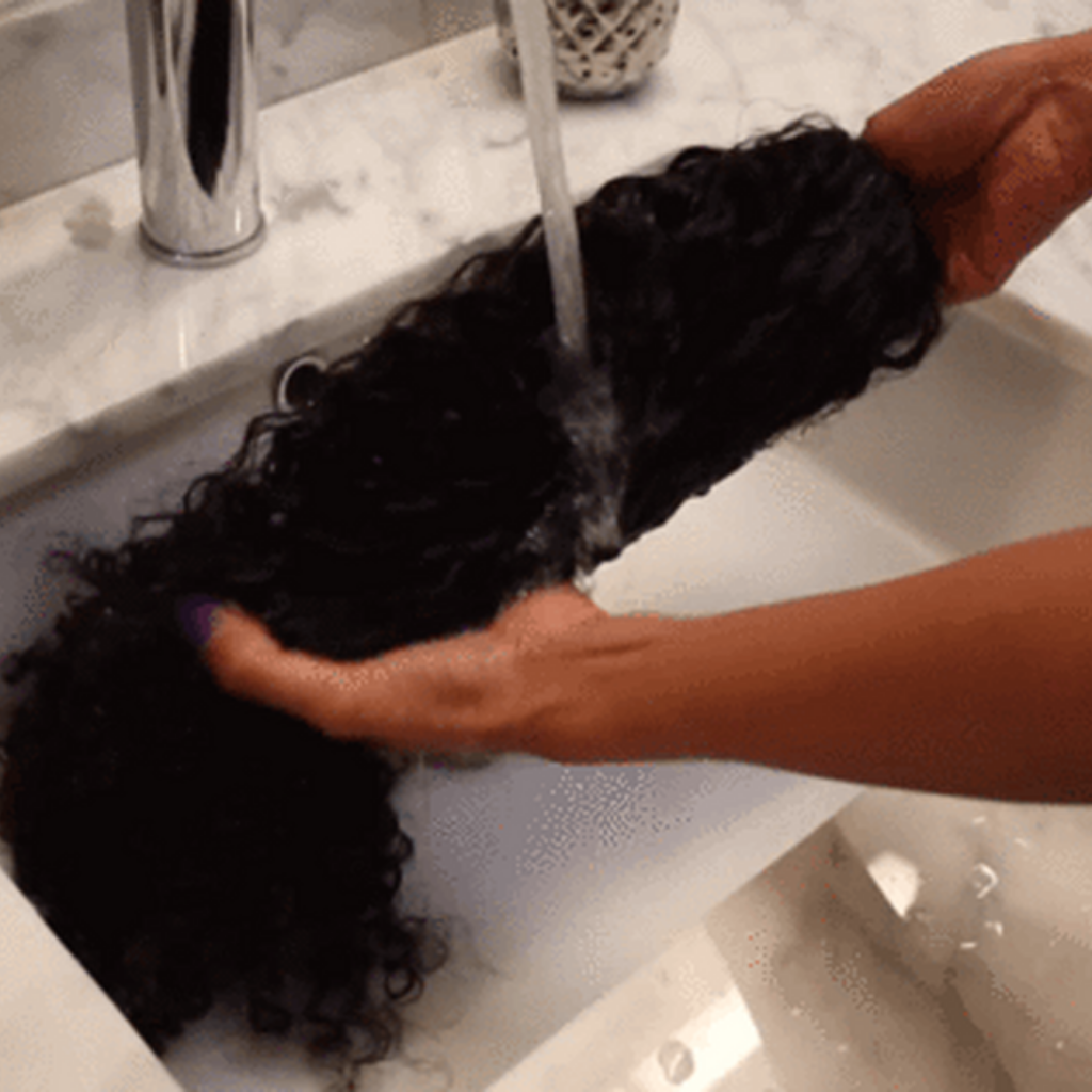 How to online wash hair extensions